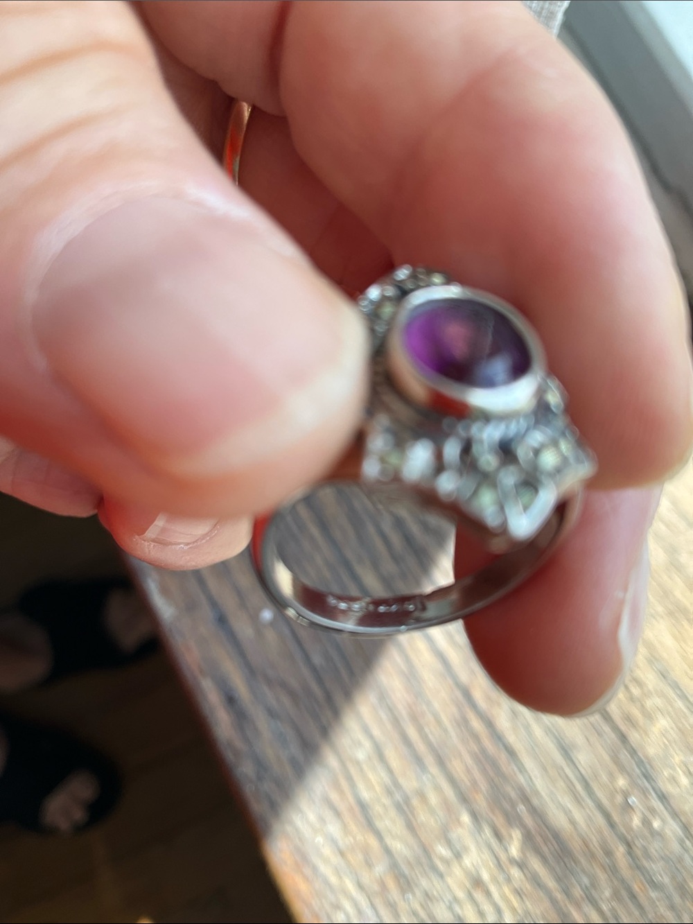 Purple and silver ring - Picture 8 of 9